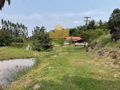 Stio para Venda, em So Jos do Rio Pardo, bairro Sitio Santo Expedito, 2 dormitrios, 1 banheiro, 4 vagas