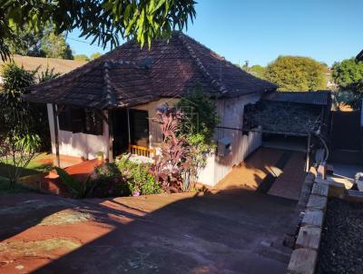 Casa para Venda, em Tuparendi, bairro Centro, 3 dormitrios, 1 banheiro, 1 vaga