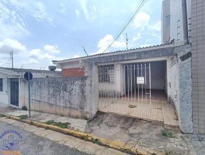 Casa para Venda, em Alfenas, bairro Centro, 3 dormitrios, 2 banheiros, 2 vagas