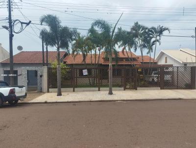 Casa para Venda, em Ubirat, bairro Centro, 3 dormitrios, 2 banheiros, 1 sute, 3 vagas