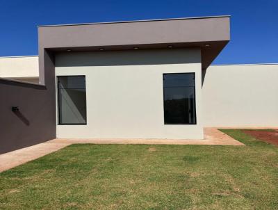 Casa para Venda, em Adamantina, bairro SAN MIGUEL II, 2 dormitrios, 1 banheiro, 1 sute