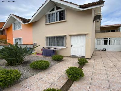 Sobrado para Venda, em Florianpolis, bairro Vargem do Bom Jesus, 2 dormitrios, 2 banheiros, 1 sute, 2 vagas