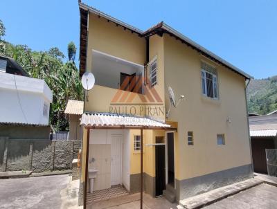 Casa para Venda, em Nova Friburgo, bairro Centro, 4 dormitrios, 2 banheiros, 2 vagas