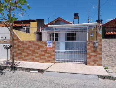 Casa para Venda, em Campina Grande, bairro Três Irmãs, 3 dormitórios, 1 banheiro, 1 vaga