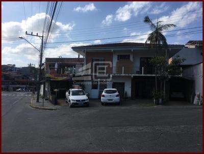 Casa para Venda, em Jaragu do Sul, bairro Vila Rau, 4 dormitrios, 1 banheiro, 1 sute, 2 vagas