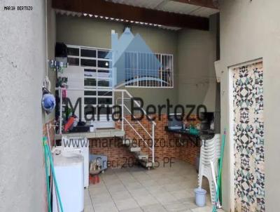 Casa para Venda, em Itaquaquecetuba, bairro Jardim So Paulo, 2 dormitrios, 2 banheiros, 2 vagas