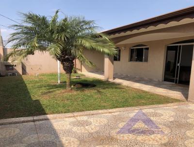 Casa para Venda, em Araucria, bairro Iguau, 3 dormitrios, 3 banheiros, 1 sute, 2 vagas