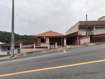 Casa para Venda, em Jaragu do Sul, bairro Tifa Martins, 3 dormitrios, 2 banheiros, 2 vagas