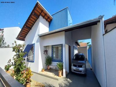 Casa para Venda, em Balnerio Piarras, bairro ITACOLOMI, 3 dormitrios, 3 banheiros, 1 sute, 5 vagas