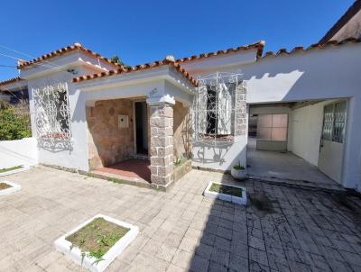 Casa para Venda, em Pelotas, bairro Centro, 2 dormitrios, 2 banheiros, 2 vagas