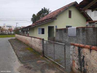 Casa para Venda, em Barra Velha, bairro Centro, 3 dormitrios, 2 banheiros, 3 vagas