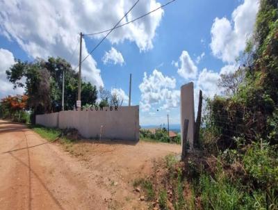 Stio / Chcara para Venda, em So Jos do Rio Pardo, bairro Zona Rural, 3 dormitrios, 1 banheiro, 4 vagas