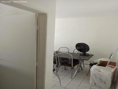 Apartamento para Venda, em Petrolina, bairro Vila Moc, 2 dormitrios, 1 banheiro, 1 vaga