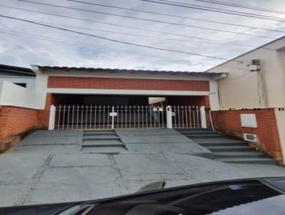Casa para Venda, em So Jos do Rio Pardo, bairro Vila Maschietto, 3 dormitrios, 2 banheiros, 1 sute, 1 vaga