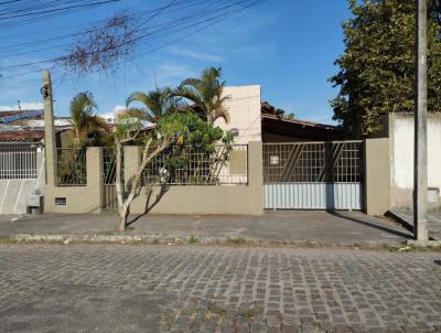 Casa para Venda, em Feira de Santana, bairro BRASÍLIA, 3 dormitórios, 1 banheiro, 2 vagas