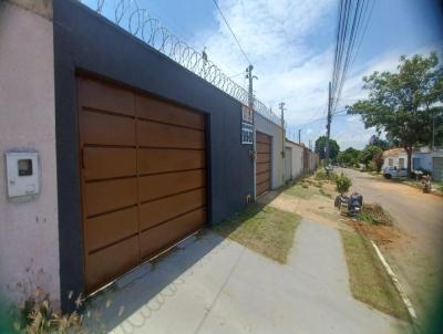 Casa para Venda, em Senador Canedo, bairro Jardim Flamboyant, 3 dormitrios, 2 banheiros, 1 sute, 2 vagas