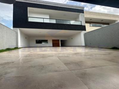 Casa para Venda, em Campo Mouro, bairro Vila Teixeira, 3 banheiros, 3 sutes, 4 vagas