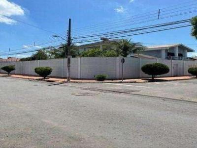 Casa para Venda, em Cuiab, bairro Jardim Califrnia, 5 dormitrios, 7 banheiros, 4 sutes, 7 vagas