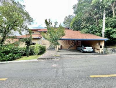 Casa para Venda, em Barueri, bairro So Fernando Residncia, 5 dormitrios, 6 banheiros, 2 sutes, 3 vagas