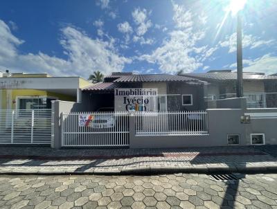 Casa para Venda, em Balnerio Piarras, bairro Itacolomi, 3 dormitrios, 2 banheiros, 1 sute, 1 vaga