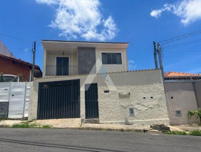 Casa para Locao, em Poos de Caldas, bairro Jardim Centenrio, 3 dormitrios, 2 banheiros, 1 sute, 1 vaga