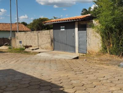 Casa para Locao, em Santo Antnio do Amparo, bairro Nossa Senhora, 2 dormitrios, 1 banheiro, 1 vaga