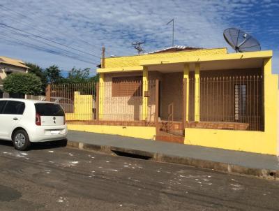 Casa para Venda, em Bauru, bairro A, 3 dormitrios, 1 banheiro, 2 vagas