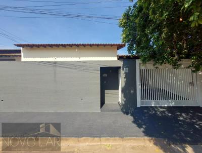 Casa para Locao, em Adamantina, bairro Vila Olivero, 3 dormitrios, 1 banheiro, 1 sute, 1 vaga