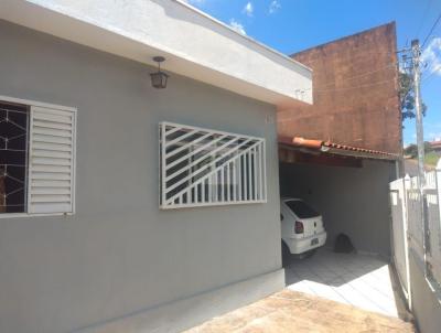 Casa para Venda, em So Sebastio do Paraso, bairro Parque das Andorinhas, 2 dormitrios, 1 banheiro, 1 sute, 1 vaga