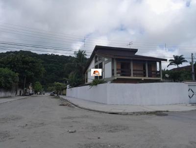 Sobrado para Temporada, em Guaruj, bairro Parque Enseada, 4 dormitrios, 4 banheiros, 2 sutes, 6 vagas