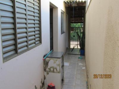 Casa para Locação, em Presidente Prudente, bairro PARQUE DAS CEREJEIRAS, 2 dormitórios, 2 banheiros, 1 suíte, 2 vagas