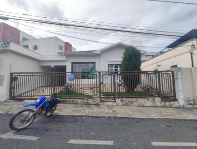 Casa para Venda, em Campo Belo, bairro Centro, 4 dormitrios, 2 banheiros, 1 sute, 3 vagas