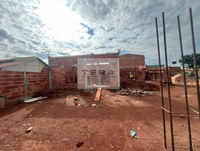 Casa para Venda, em Santo Antnio de Gois, bairro Residencial Ipanema, 3 dormitrios, 2 banheiros, 1 sute, 2 vagas