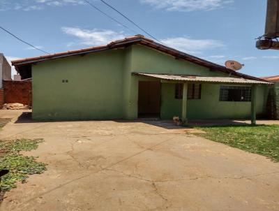 Casa para Venda, em Ourinhos, bairro Cristal, 2 dormitrios, 1 banheiro, 1 vaga