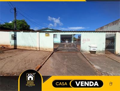 Casa para Venda, em Jaru, bairro Setor 04, 3 dormitrios, 2 banheiros, 1 sute