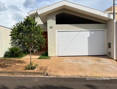 Casa para Venda, em Assis, bairro Jardim Morumbi, 3 dormitrios, 3 banheiros, 1 sute, 3 vagas