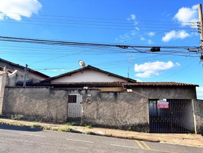 Casa para Venda, em , bairro Padre Alaor, 3 dormitrios, 1 banheiro, 1 sute