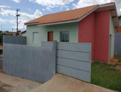 Casa para Venda, em Bernardino de Campos, bairro Vila Brasilia, 2 dormitrios, 1 banheiro, 2 vagas