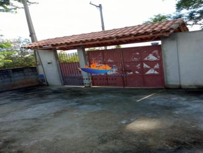 Chcara para Venda, em Santa Branca, bairro Santa Tereza, 3 dormitrios, 2 banheiros, 2 vagas