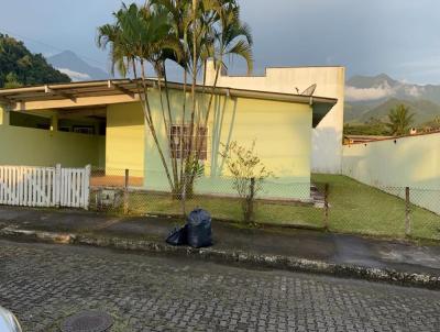 Casa para Venda, em Angra dos Reis, bairro Jacuacanga, 4 dormitrios, 2 banheiros, 1 sute, 3 vagas