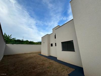 Casa para Venda, em Goinia, bairro Carolina Parque, 2 dormitrios, 1 banheiro, 1 sute, 2 vagas