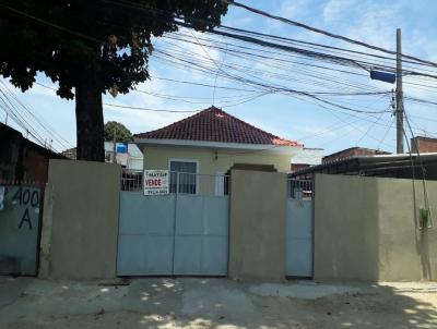 Casa para Venda, em Rio De Janeiro, bairro Campo Grande, 3 dormitrios, 1 banheiro, 2 vagas