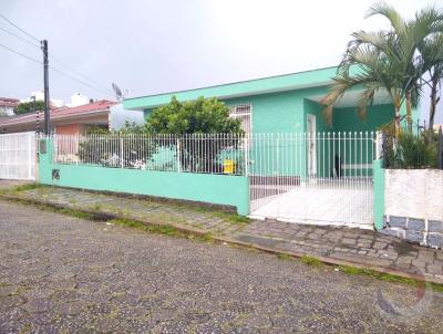 Casa para Venda, em Florianpolis, bairro Capoeiras, 4 dormitrios, 3 banheiros, 1 sute, 2 vagas