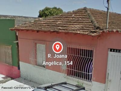 Casa para Venda, em Itamaraju, bairro Centro, 5 dormitórios, 2 banheiros, 2 vagas