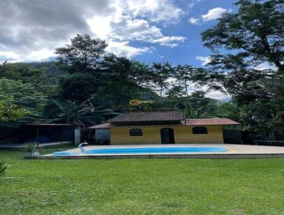 Casa para Venda, em Guapimirim, bairro Limoeiro, 3 dormitrios, 2 banheiros, 2 vagas