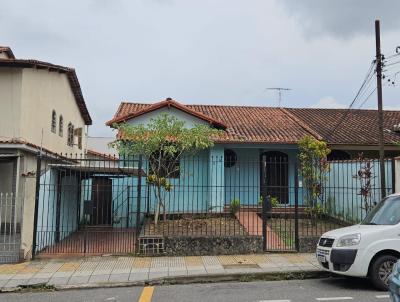 Casa para Locação, em Volta Redonda, bairro CONFORTO, 3 dormitórios, 1 banheiro, 1 vaga