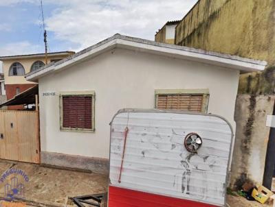 Casa para Venda, em Alfenas, bairro Centro, 2 dormitrios, 1 banheiro, 1 vaga