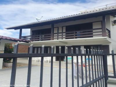 Casa para Venda, em Barra Velha, bairro CENTRO, 4 dormitrios, 2 banheiros