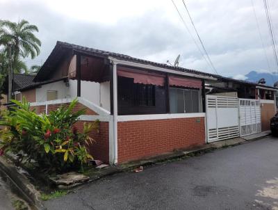 Casa para Locação, em Angra dos Reis, bairro Praia da Ribeira (Cunhambebe), 2 dormitórios, 1 banheiro, 1 vaga