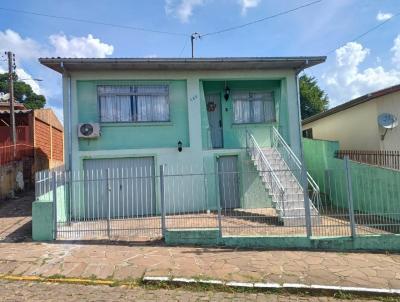 Casa para Venda, em Vacaria, bairro Santa Terezinha, 3 dormitrios, 3 banheiros, 2 vagas